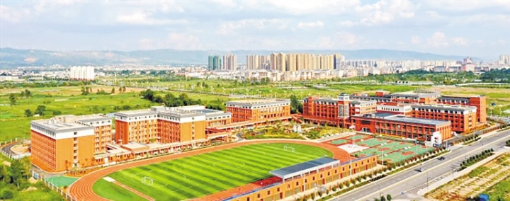     优美的校园环境。