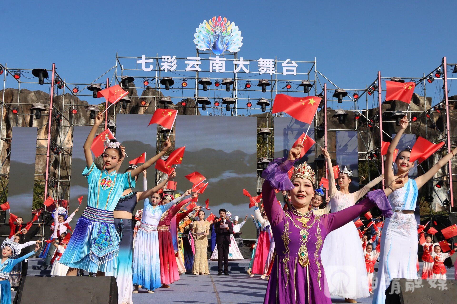 宣威欢歌迎新春。