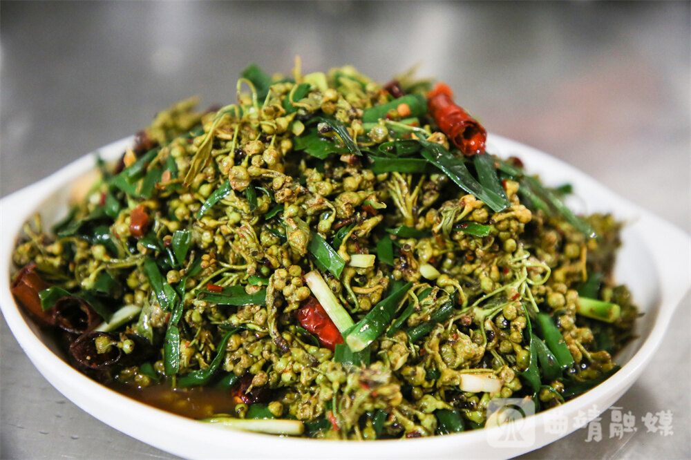 爆炒棠梨花。尹永权 摄