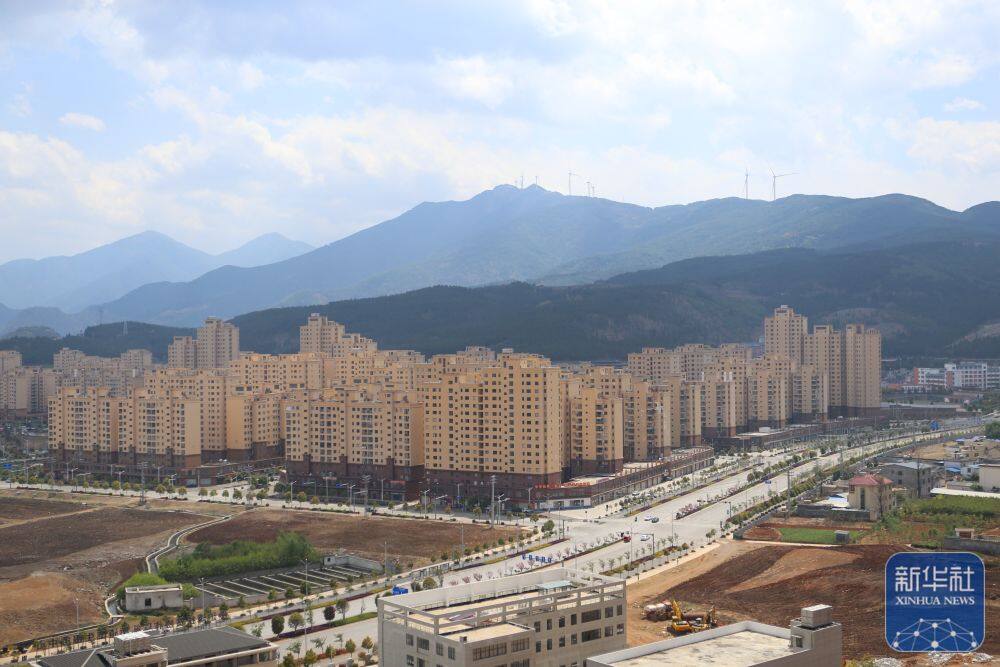 3月25日拍摄的会泽县以礼街道易地扶贫安置区。