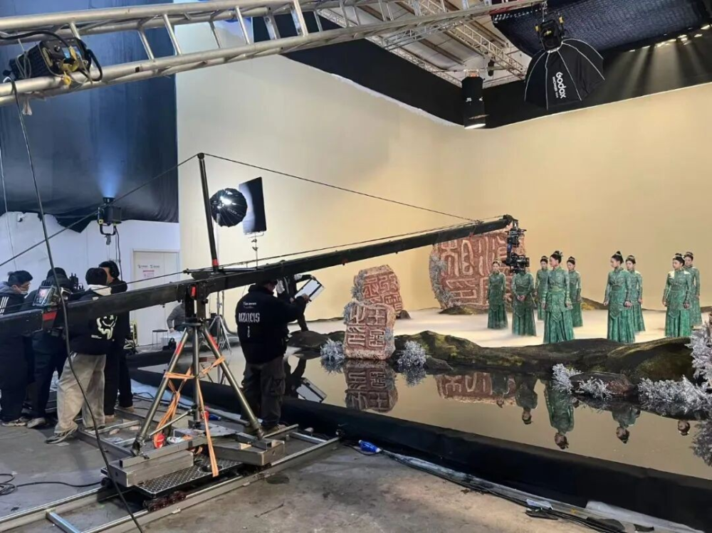 云南春晚节目《河泊所·春融》创作现场（资料图）。