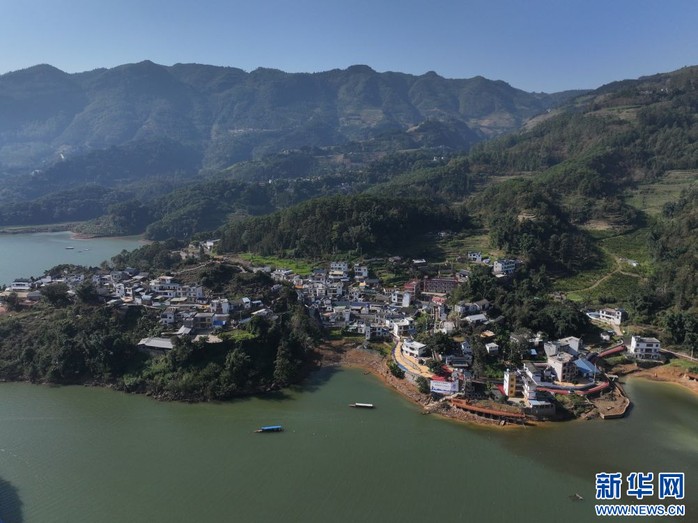 钟山乡中寨村一景。(受访单位供图) 钟山乡中寨村一景。(受访单位供图)